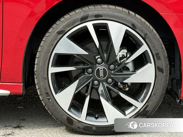 Audi A3 id 4214150 из Китая 16