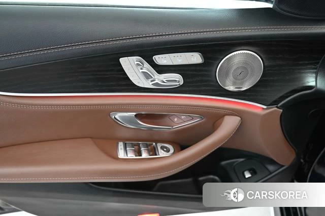 Mercedes-Benz E-class id 4256076 из Китая 16