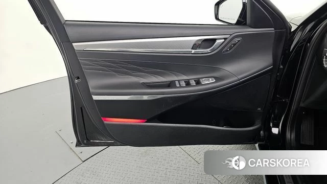 Hyundai The New Grandeur IG Hybrid id 4613670 из Кореи 16
