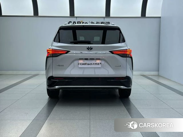 Toyota Grevia id 4207327 из Китая 16