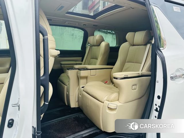 Toyota Elfa id 4279198 из Китая 16