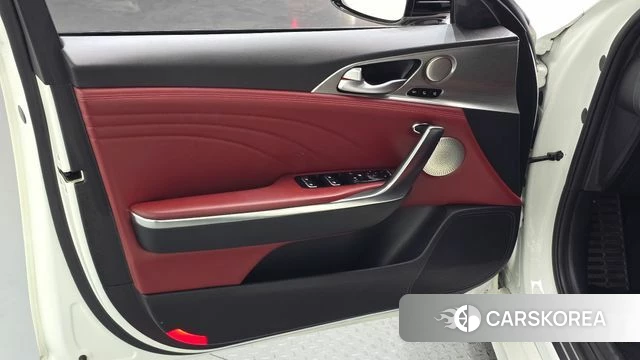Kia Stinger Meister id 4671049 из Кореи 16