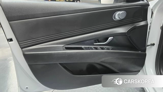 Hyundai Avante Hybrid (CN7) id 4422923 из Кореи 16