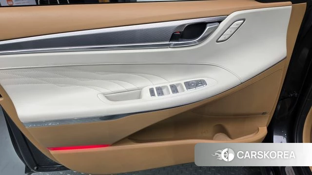 Hyundai The New Grandeur IG Hybrid id 4882133 из Кореи 16