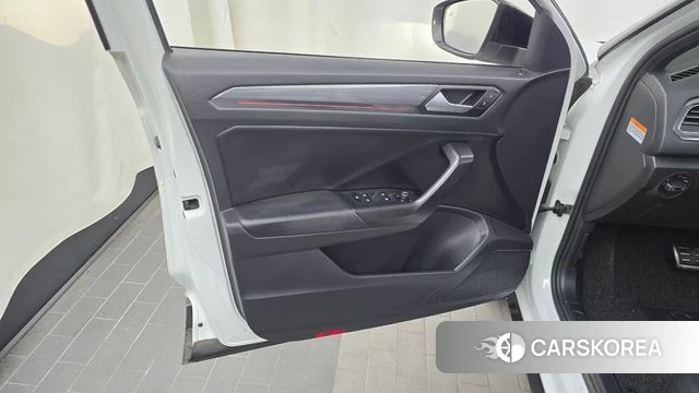 Volkswagen T-Roc id 4501148 из Кореи 16