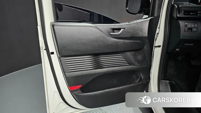 Hyundai Staria id 4880445 из Кореи 16