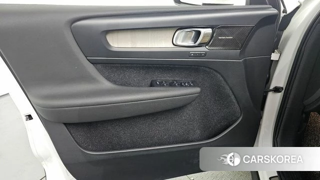 Volvo XC40 id 4188074 из Кореи 16