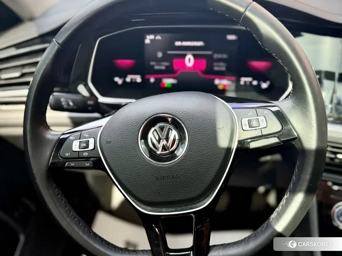 Volkswagen Sagitar id 4577422 из Китая 16