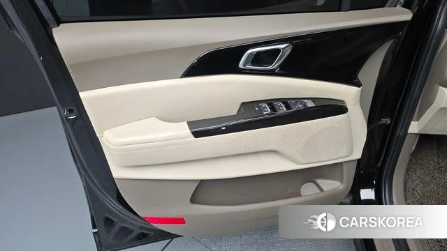Kia Carnival 4th generation id 4324432 из Кореи 16