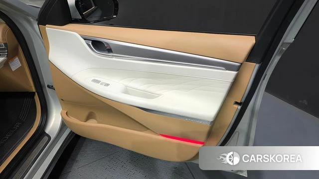 Hyundai The New Grandeur IG Hybrid id 4187817 из Кореи 16