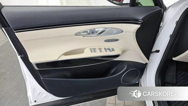 Genesis GV70 id 4281482 из Кореи 16