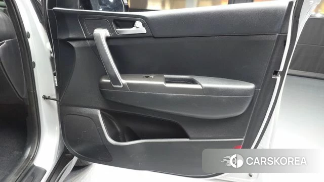 Kia Sportage The Bold id 4666752 из Кореи 16