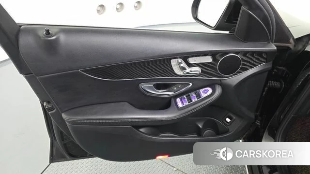 Mercedes-Benz C-Class W205 id 4294954 из Кореи 16