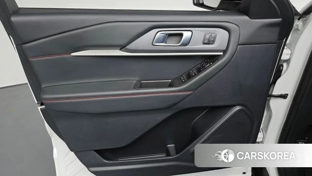 Ford Explorer 6th Generation id 4847417 из Кореи 16