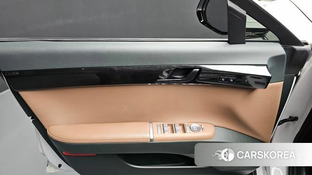 Hyundai Grandeur Hybrid (GN7) id 4640870 из Кореи 16