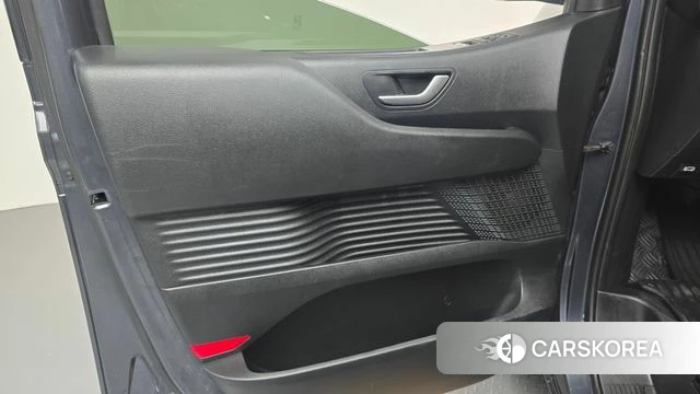 Hyundai Staria id 4941927 из Кореи 16