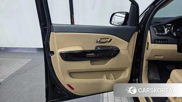 Kia The New Carnival id 4626341 из Кореи 16