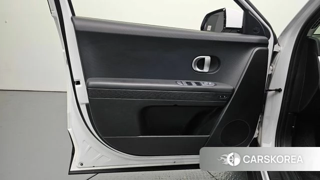 Hyundai Ionic 5 id 4906106 из Кореи 16
