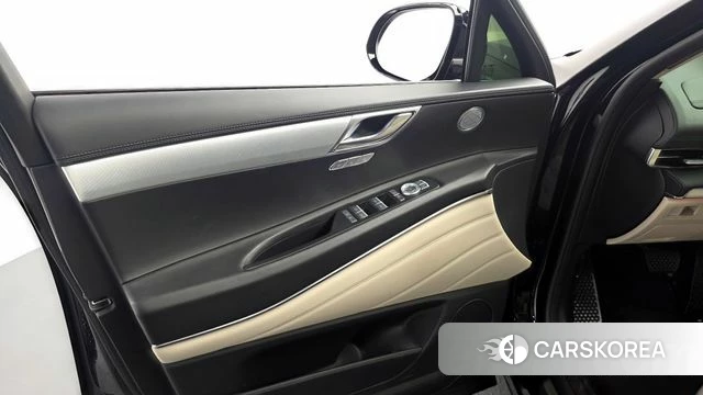 Genesis GV80 id 4202024 из Кореи 16