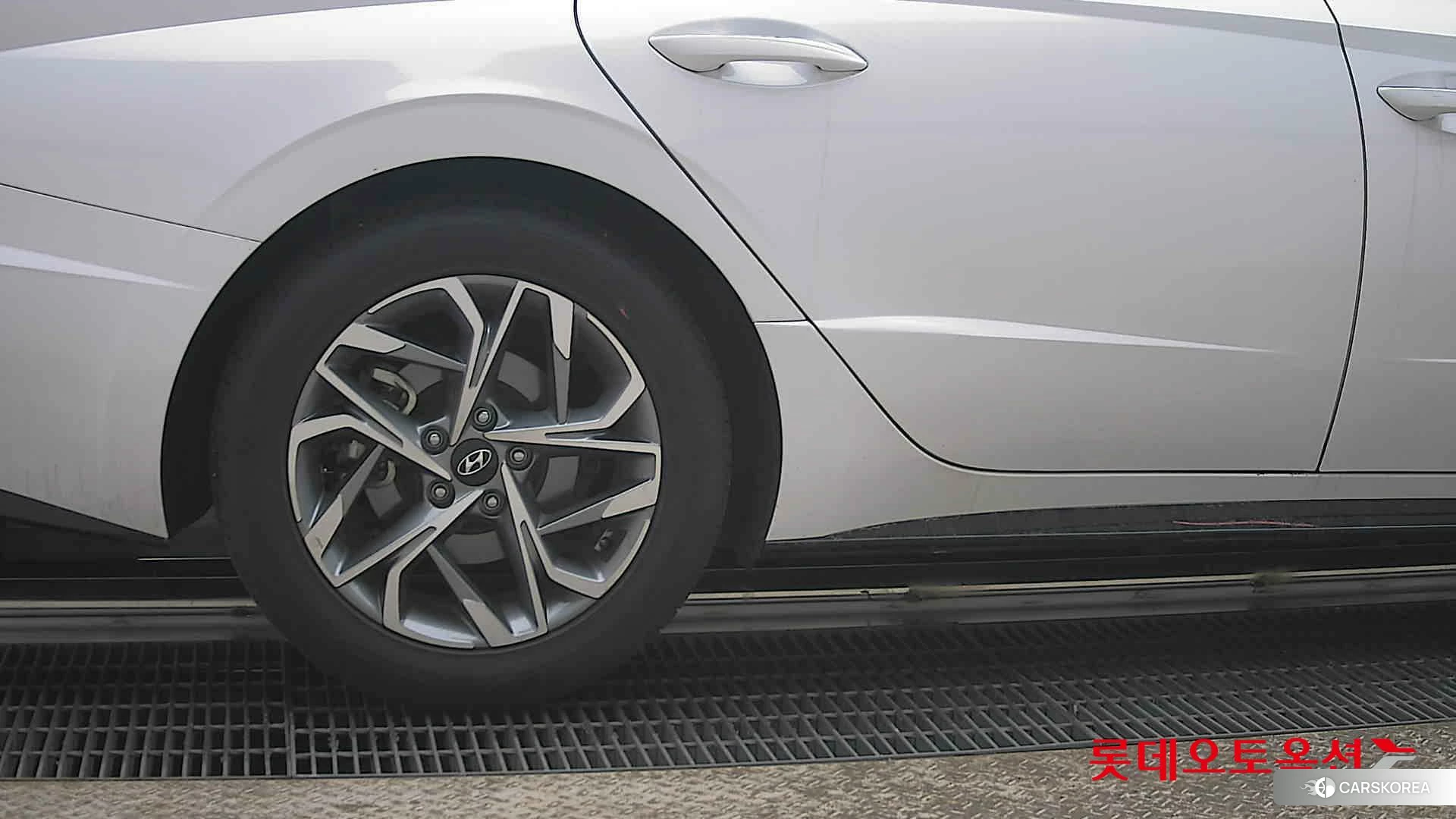 Hyundai Sonata id 3875827 из Кореи 16