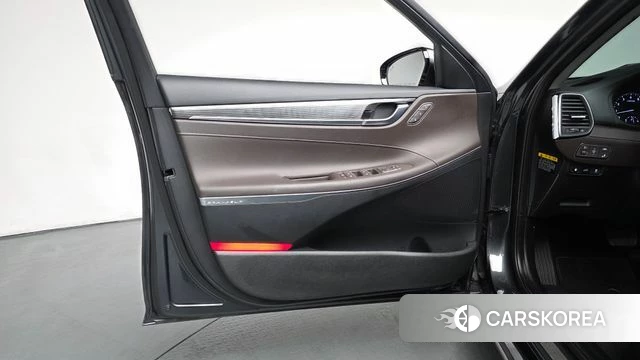Hyundai Grandeur IG id 4390205 из Кореи 16