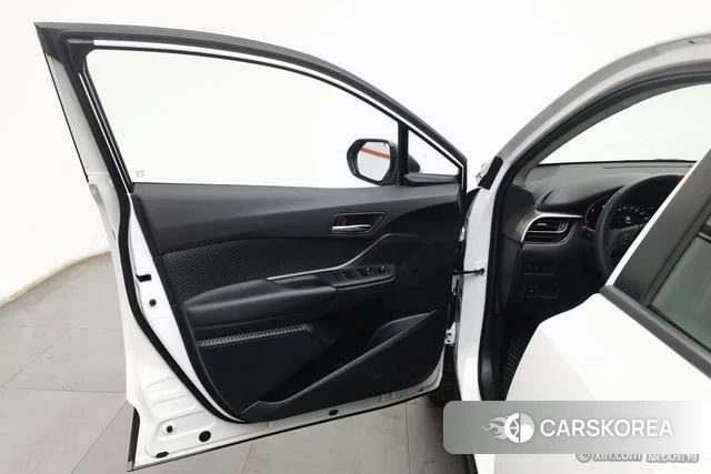 Toyota IZOA id 4262219 из Китая 16