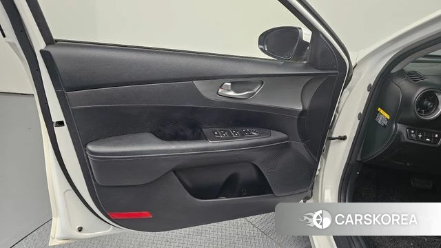 Kia Come New K3 id 4269269 из Кореи 16