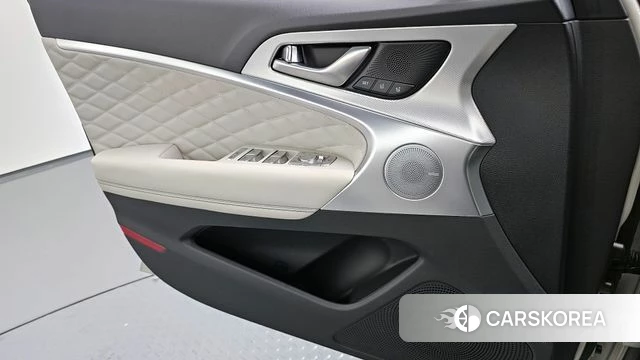 Genesis The New G70 id 4329554 из Кореи 16
