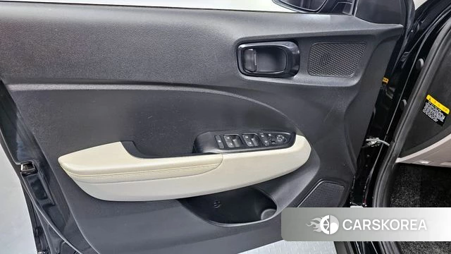 Hyundai Venue id 4187994 из Кореи 16