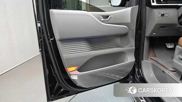 Hyundai Staria id 4560074 из Кореи 16