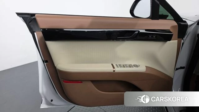Hyundai Grandeur (GN7) id 4292767 из Кореи 16