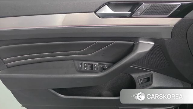 Volkswagen Passat GT (B8) id 4309495 из Кореи 16