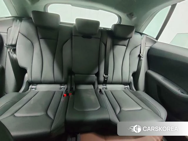 Audi Q8 id 4301536 из Китая 16