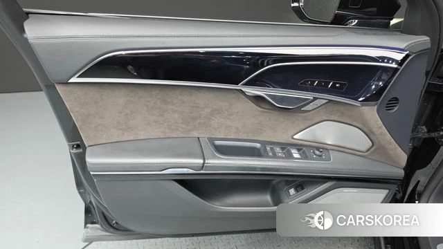 Audi A8 (D5) id 4676647 из Кореи 16
