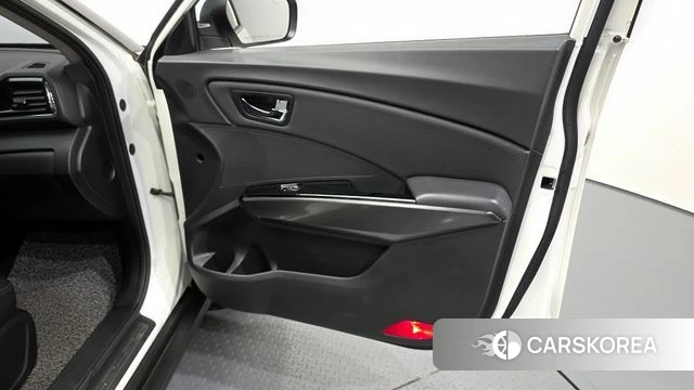 Ssangyong Berry New Tivoli id 4397305 из Кореи 16