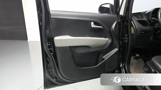 Kia The New Kia Ray id 4916816 из Кореи 16