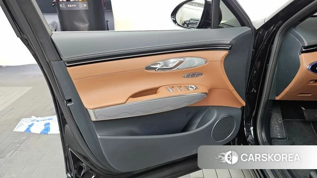Genesis GV70 id 4592617 из Кореи 16