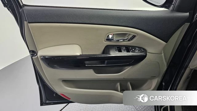Kia The New Carnival id 4294887 из Кореи 16