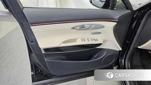 Genesis GV70 id 4778318 из Кореи 16