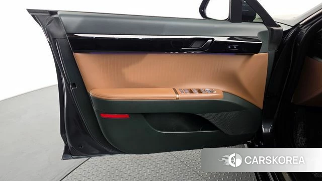 Hyundai Grandeur Hybrid (GN7) id 4292387 из Кореи 16