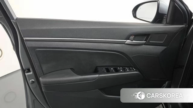 Hyundai Avante AD id 4672839 из Кореи 16