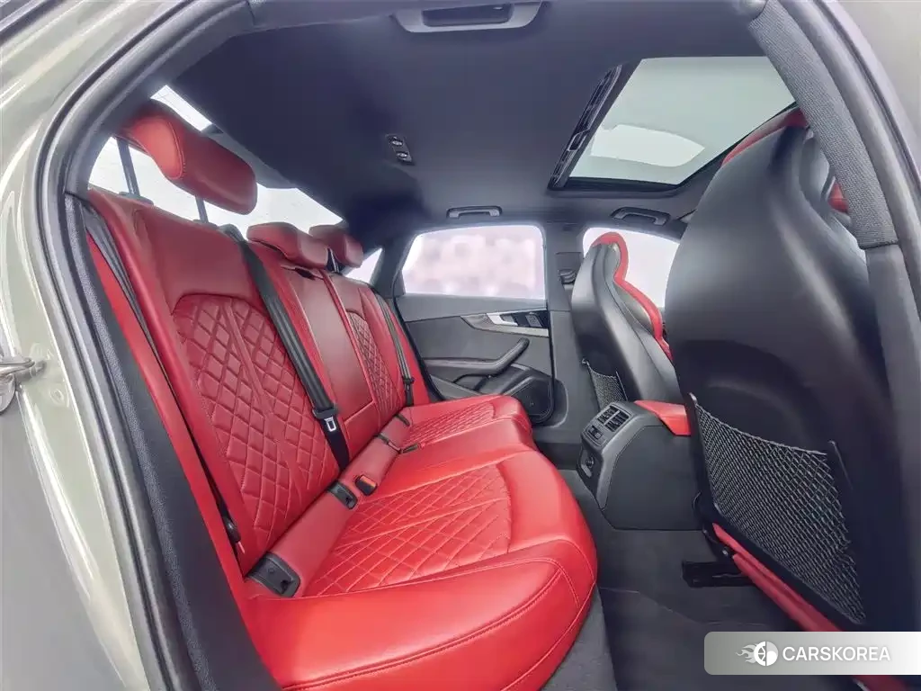 Audi S4 id 4570350 из Китая 16