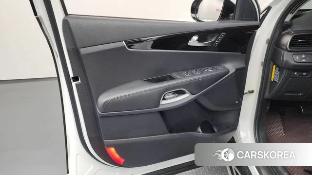 Kia The New Sorento id 4397459 из Кореи 16