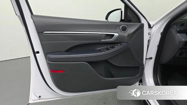 Hyundai Sonata D Edge Hybrid (DN8) id 4408178 из Кореи 16
