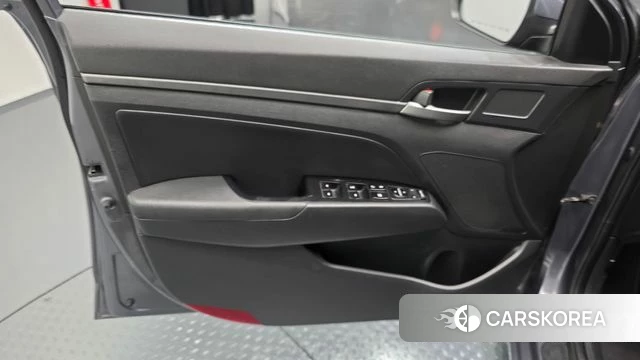 Hyundai Avante AD id 4310952 из Кореи 16