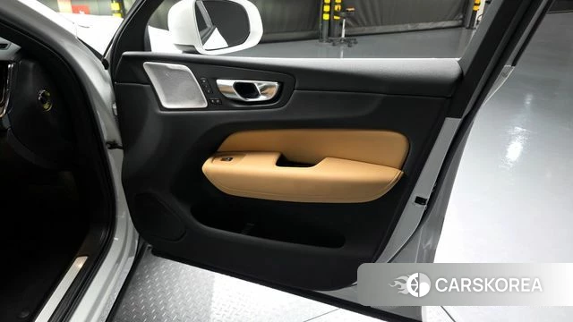Volvo XC60 second Generation id 4280837 из Кореи 16