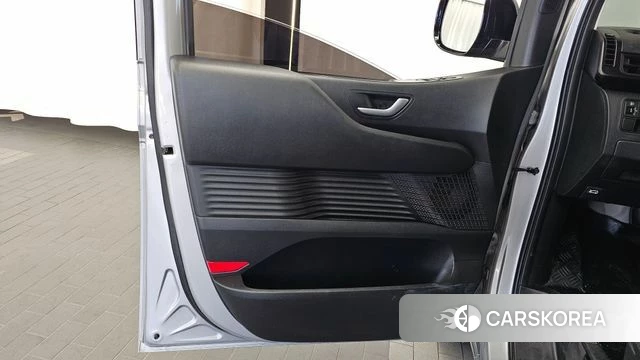 Hyundai Staria id 4863296 из Кореи 16