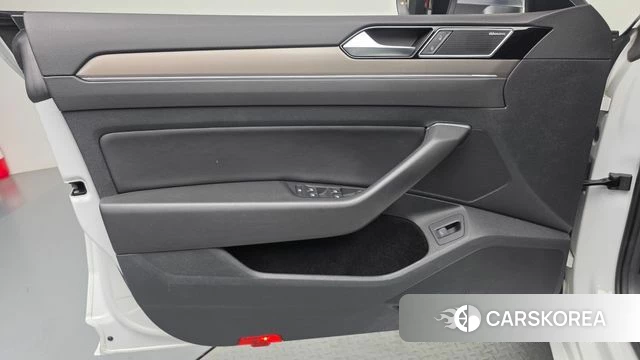 Volkswagen Arteon id 4698617 из Кореи 16