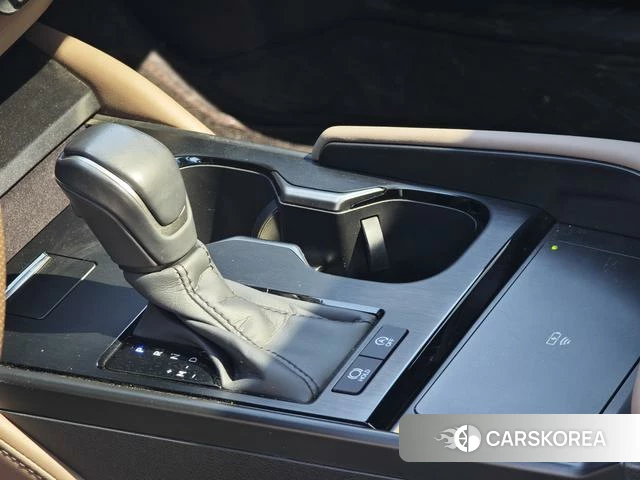 Lexus ES id 4258979 из Китая 16