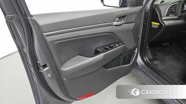 Hyundai Avante AD id 4587545 из Кореи 16